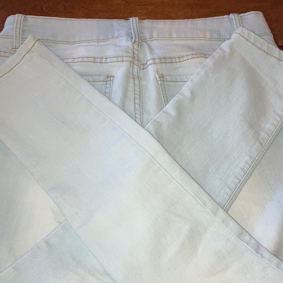 LONDON JEANS. SIZE 9🐝 - Picture 4 of 8